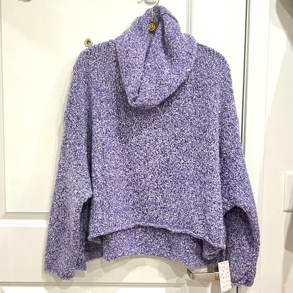 FREE PEOPLE BFF SWEATER - Picture 1 of 6